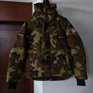Canada Goose Camouflage Down Jacket
